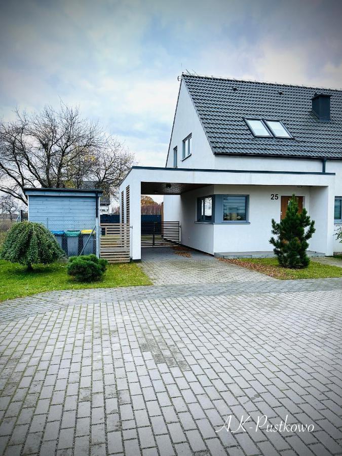 Coast House 25 -trzesacz Sunny Side Baltic Holiday home *